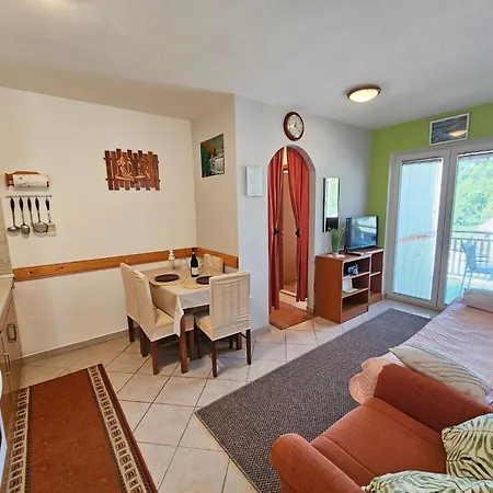 Apartmán Signet Mit Privatem Balkon By Interhome Novi Vinodolski