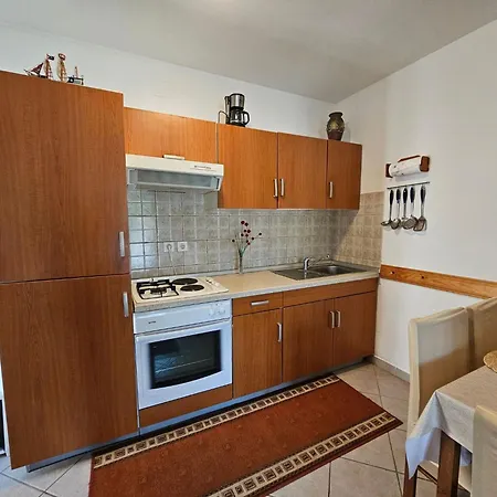 Signet Mit Privatem Balkon By Interhome Novi Vinodolski